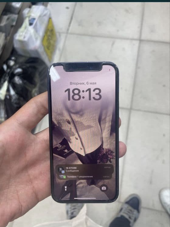 Iphone 12 mini KXA   Xotira 128 karobka Dokument bor chixollari bor — 2
