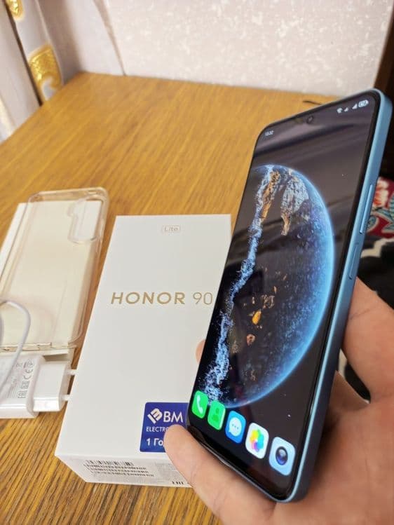 Honor 90 lite 8/256 sotiladi — 1