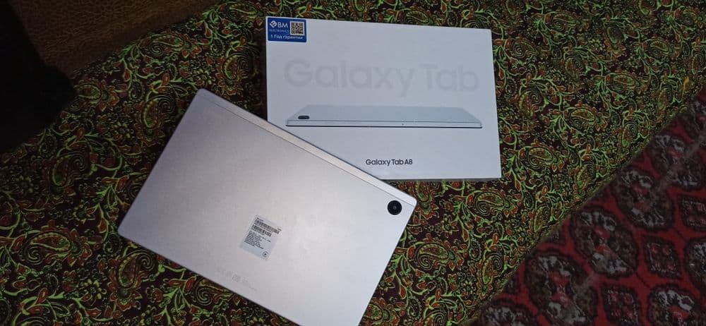 Samsung galaxy tap 8 — 2
