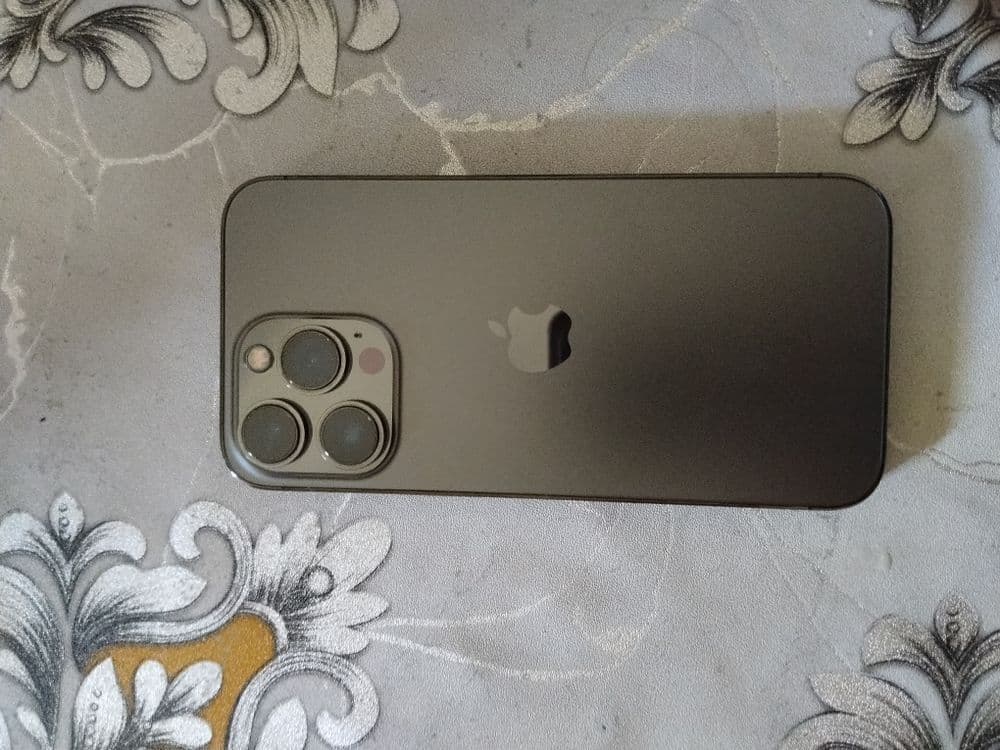 İphone 13 pro ideal holatda — 1