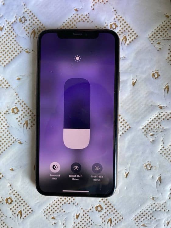 Iphone 11 pro model 300$ — 3