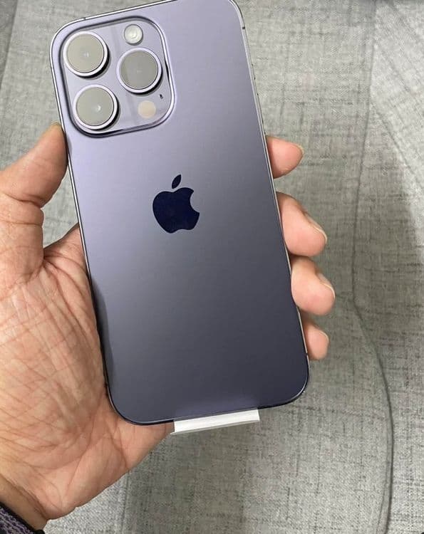 IPhone 14 pro max — 2