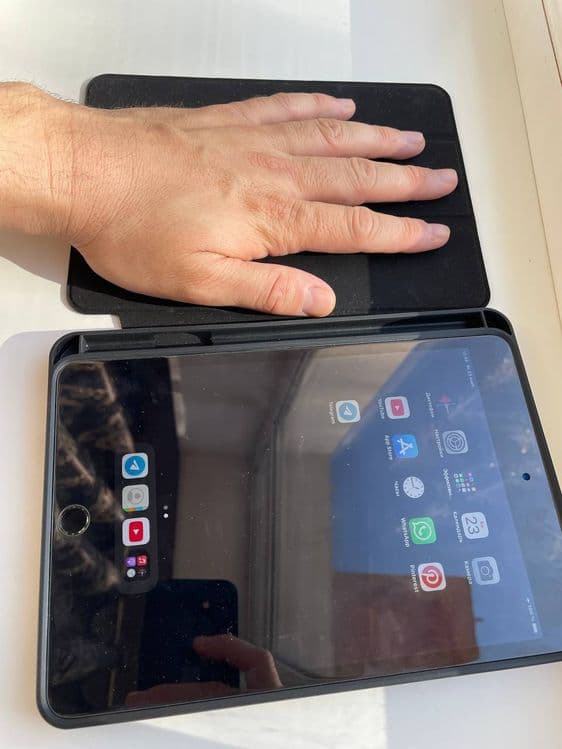 Ipad mini 4 сатылады,келисимли — 4