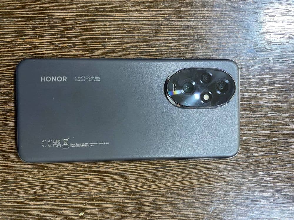 Honor 200. 8/256 — 1