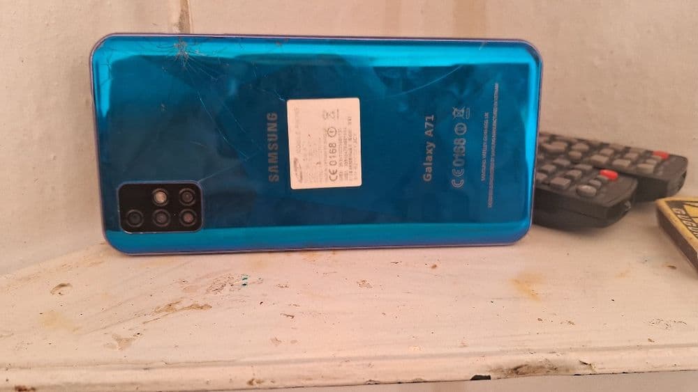 Samsung A 71 androit xitoy varyanti. — 4