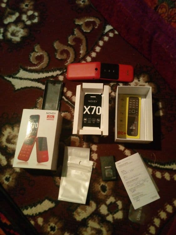 Telefon X70 NOVEY — 4