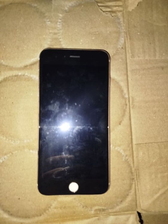 Iphone 6s plus — 3