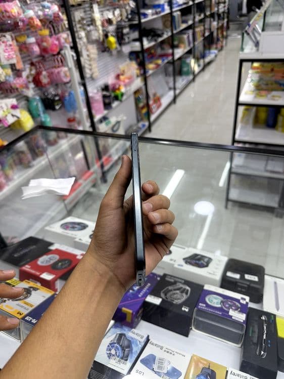 Realme c 30s 64/3 — 4