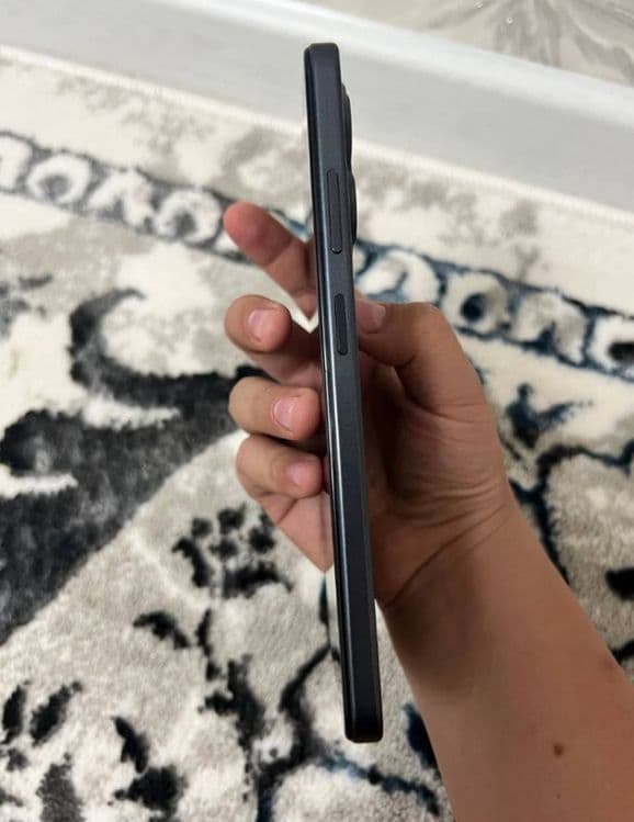 Infinix SMART 9    3+3ga .128 — 4