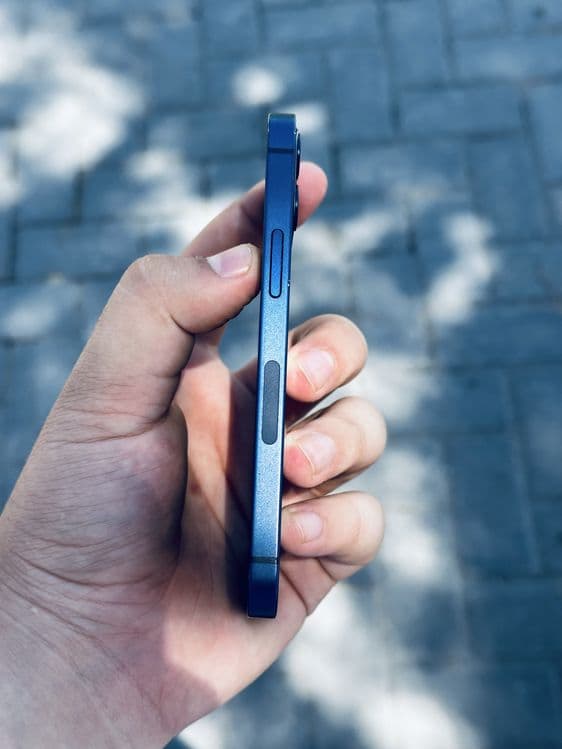 Iphone 12mini LLA 64 — 7