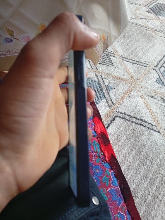 Samsung a15yangi — 3