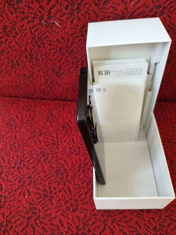 Redmi not 13 pro — 4