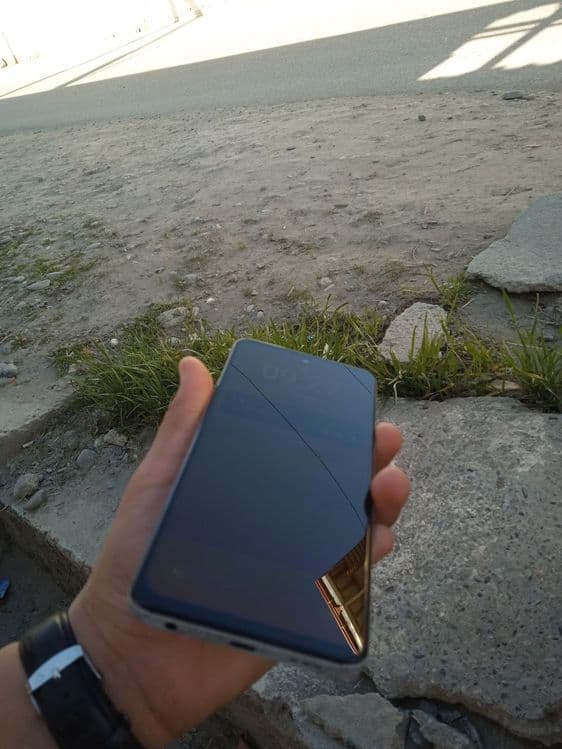 Oppo a79 5G judaham zòr tel — 4