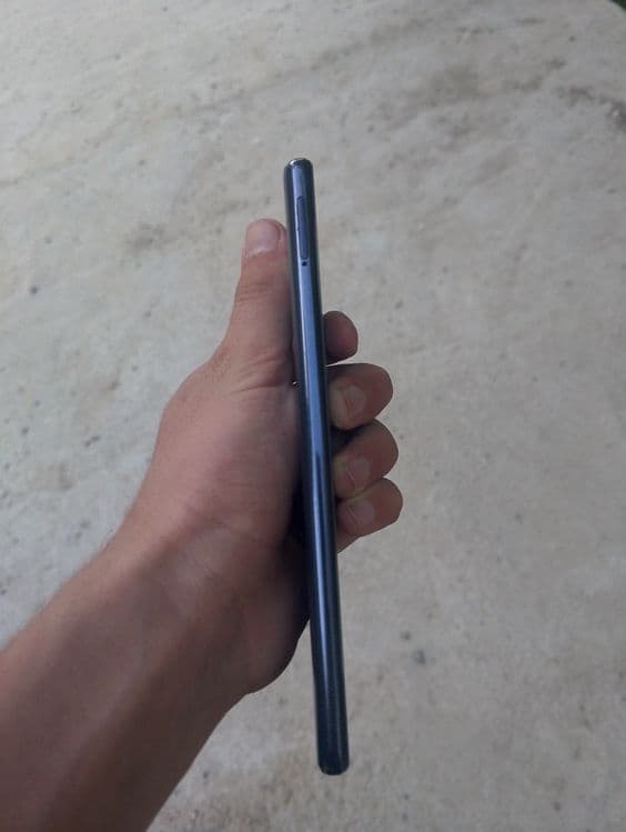 Samsung A51 128 xotira — 2
