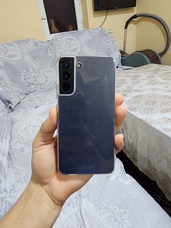 S22plus sotiladi — 2