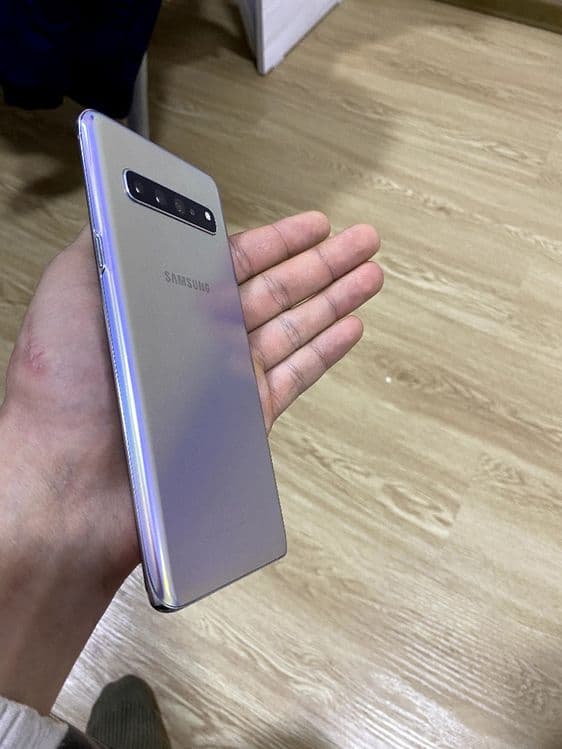 Samsung galaxy S10 5g — 4