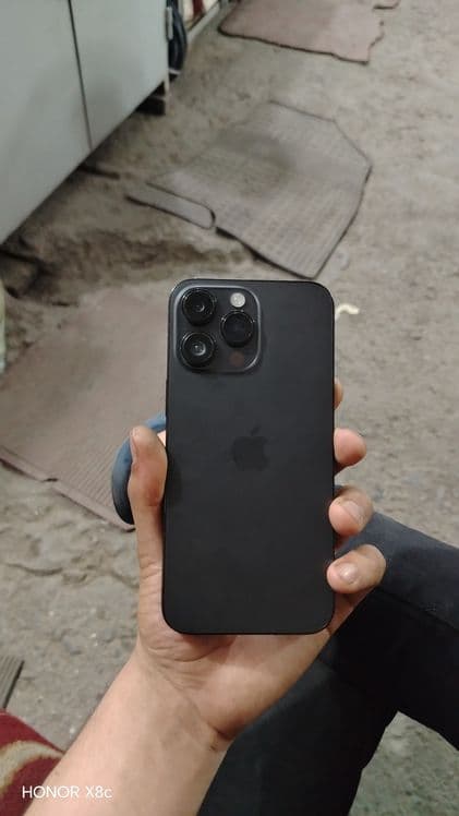 Iphone 14 pro max — 2
