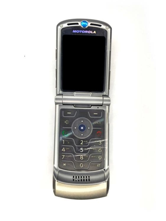MOTOROLA Razr V3 Perfectum — 2