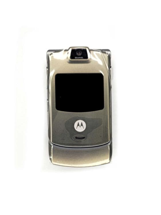 MOTOROLA Razr V3 Perfectum — 3
