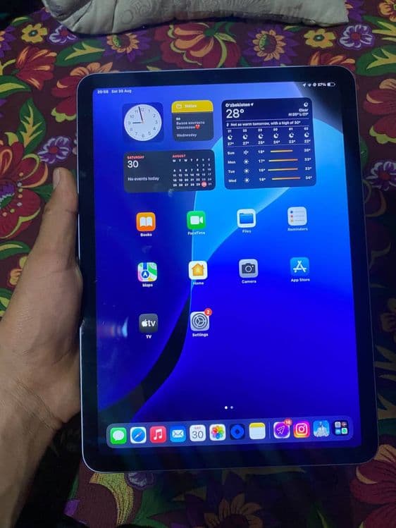 ipad air 5 wf 64 talik hamma joyi radnoy ozim ishlatganman — 5