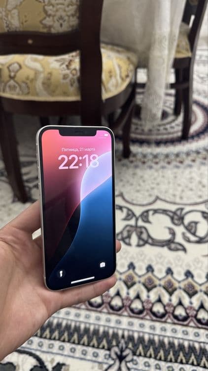 Iphone 12 xotira 128 — 3