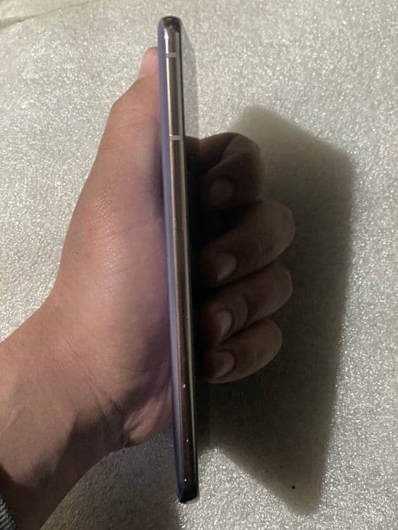 Samsung s 21 pus 5g sotiladi — 5