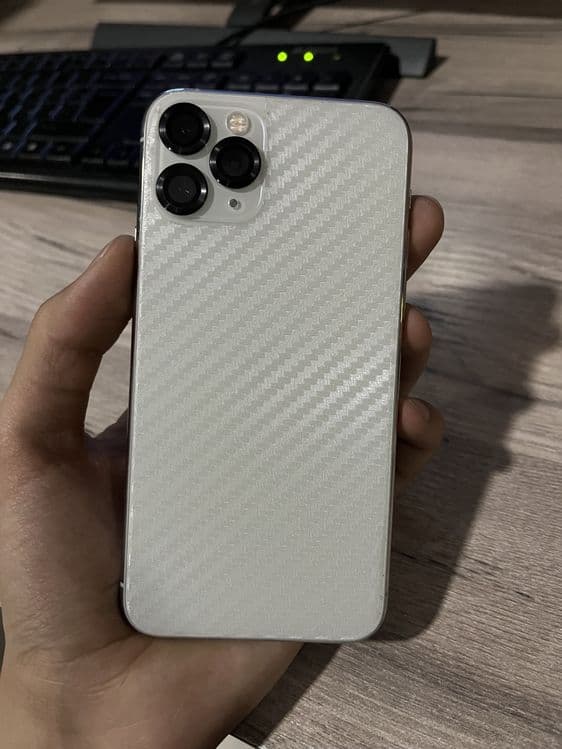 Iphone 11 pro 64GB — 1
