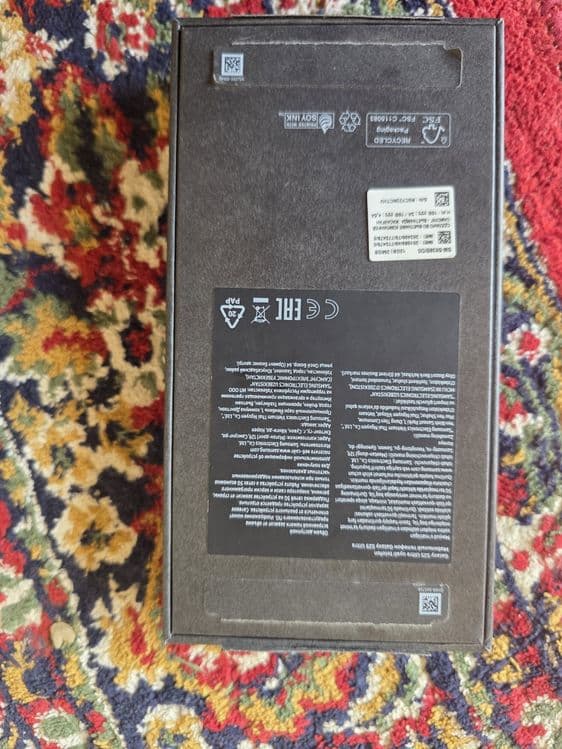 Samsung s25 ultra 12/256 — 4
