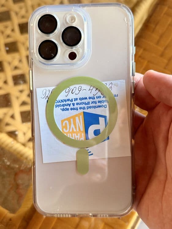 Срочно продается Iphone 16 Pro Max — 2