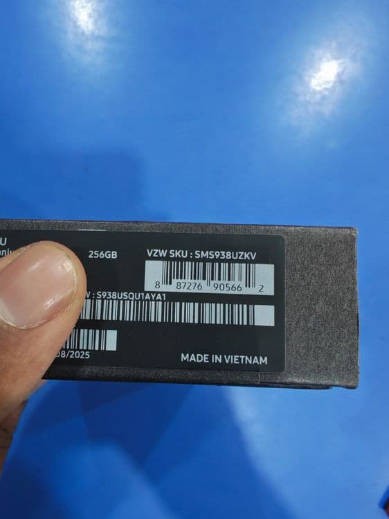 Samsung S25 ultra 256 gb — 3