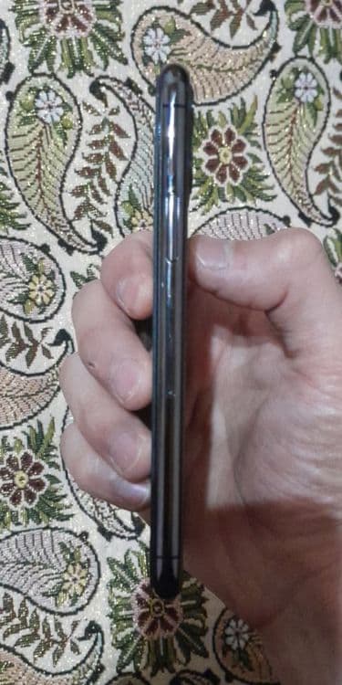 Iphone 11 pro 256gb — 2
