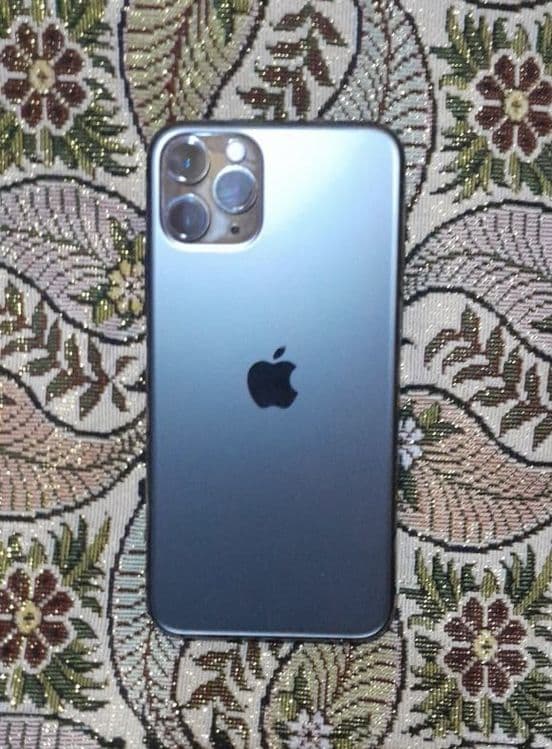 Iphone 11 pro 256gb — 3