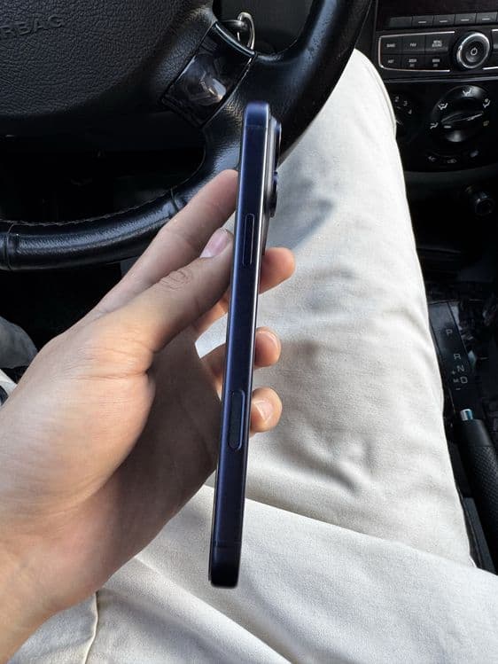 iPhone 17 pro max 256 gb blue — 4