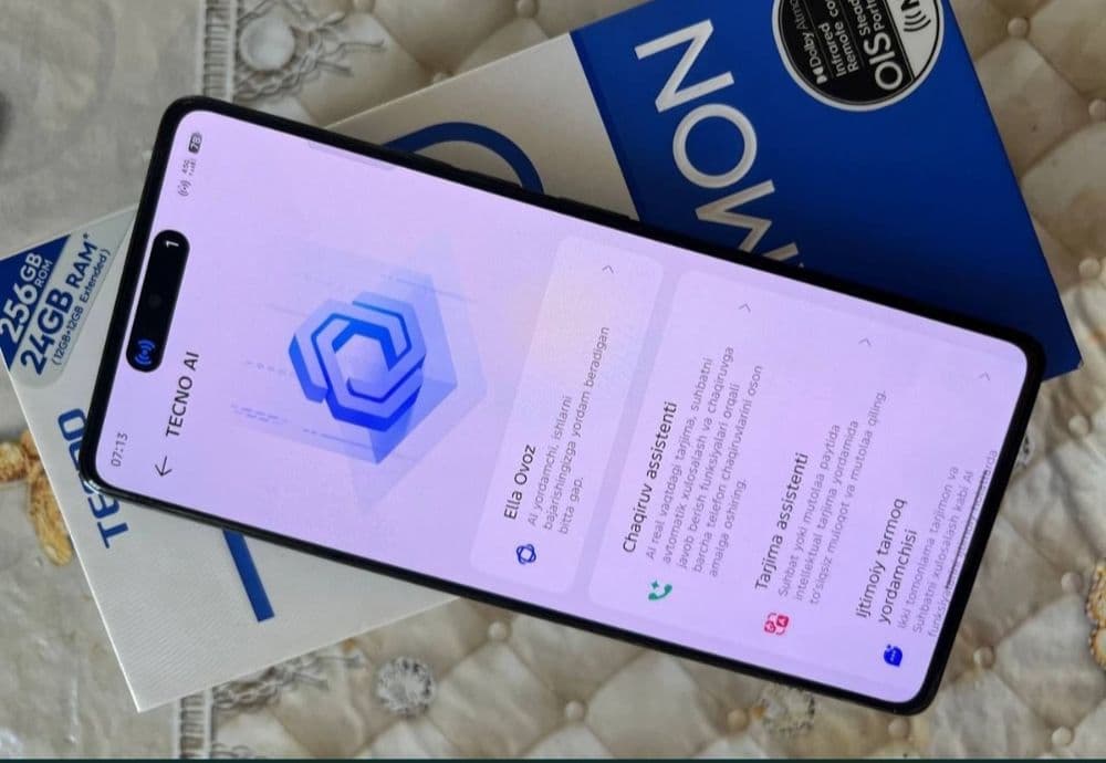 Tecno camon 30  256 gb — 3
