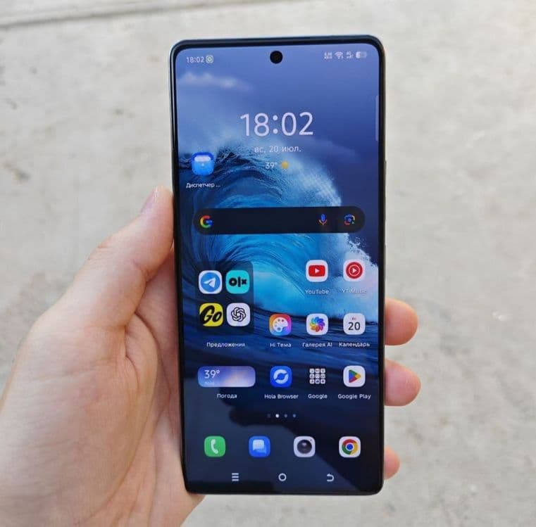Tecno camon 30  256 gb — 5