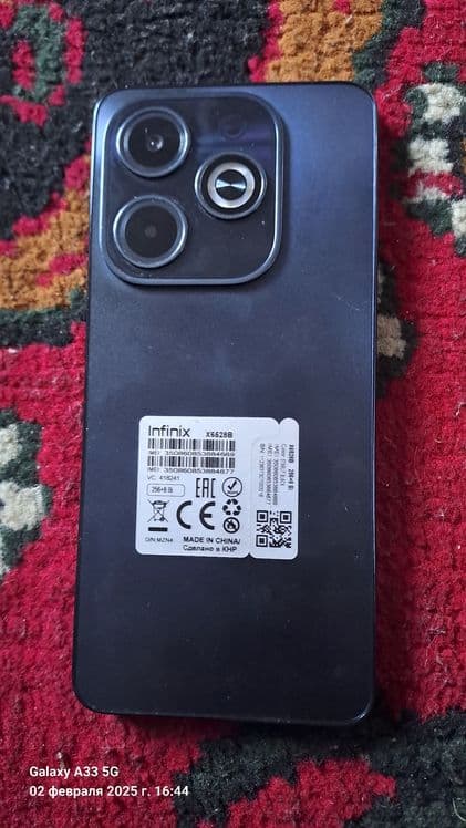 Infinix hot 40i 256gb 8+8 16gb — 1