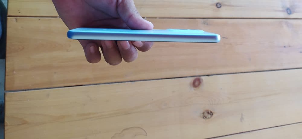 Samsung Galaxy a33 5 g 128g 6 gb — 5