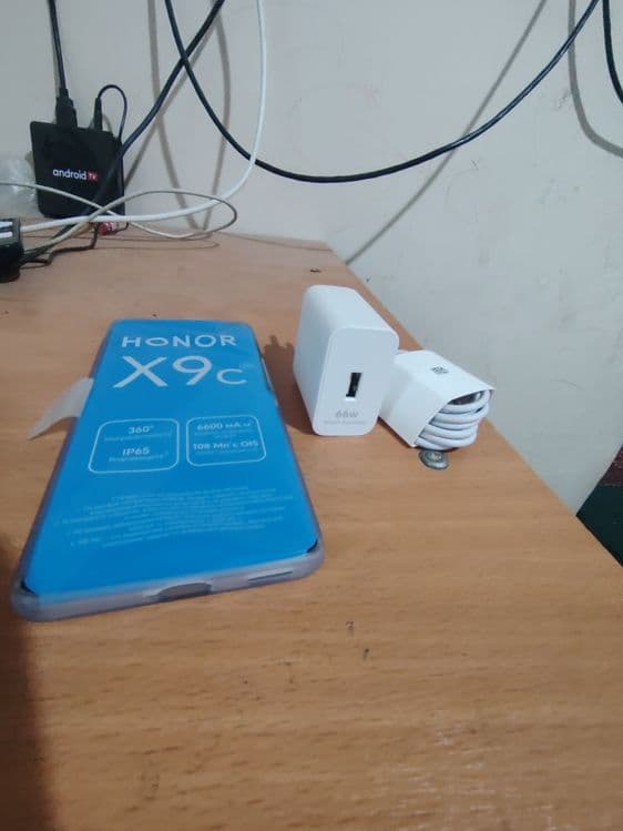 Honor c9. 8/256 g — 3