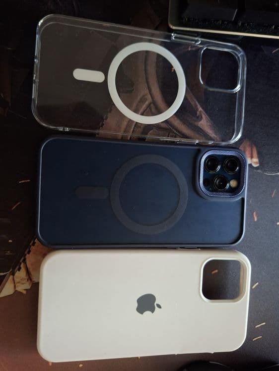 iPhone 12 Pro 128GB — 1