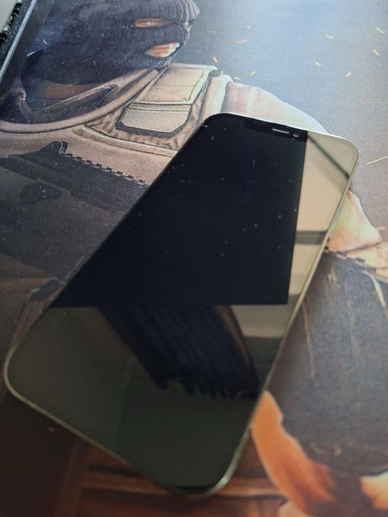 iPhone 12 Pro 128GB — 3