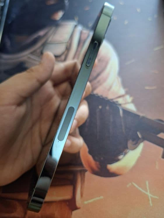 iPhone 12 Pro 128GB — 4