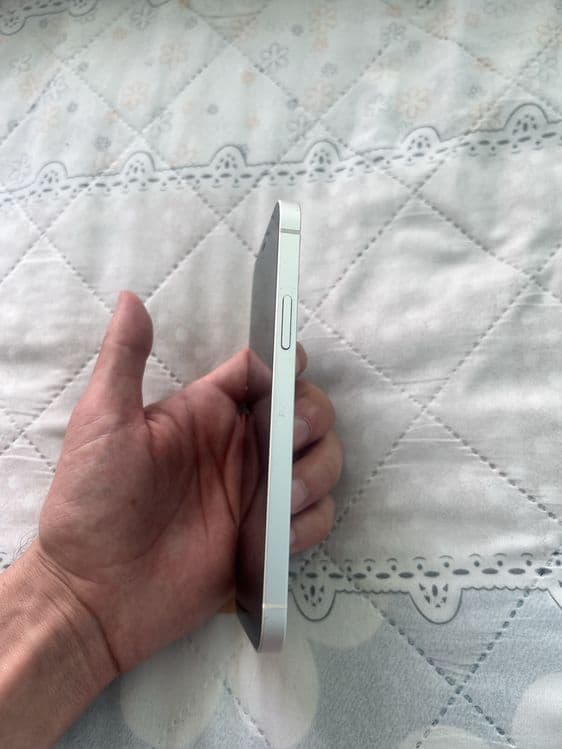 iPhone 12 sotiladi naxtga obmen yuq — 4