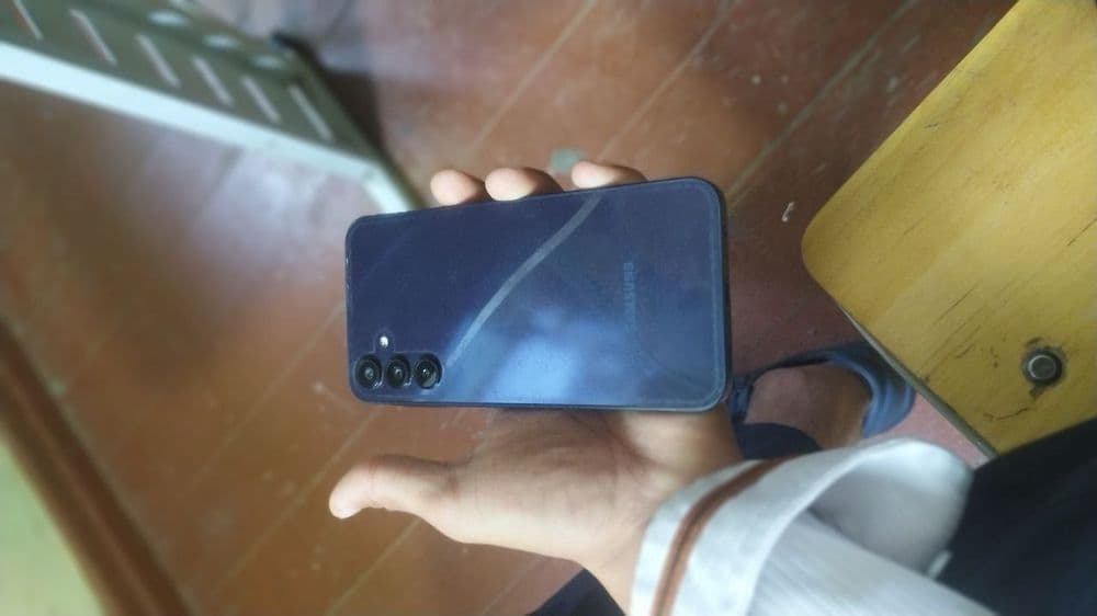Samsung a 15 xolati yaxshi — 4
