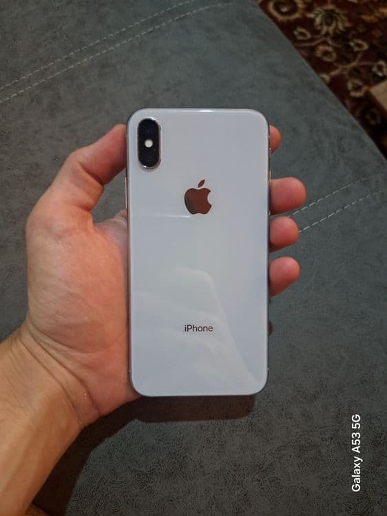 Iphone X 64GB srocni sotiladi — 1