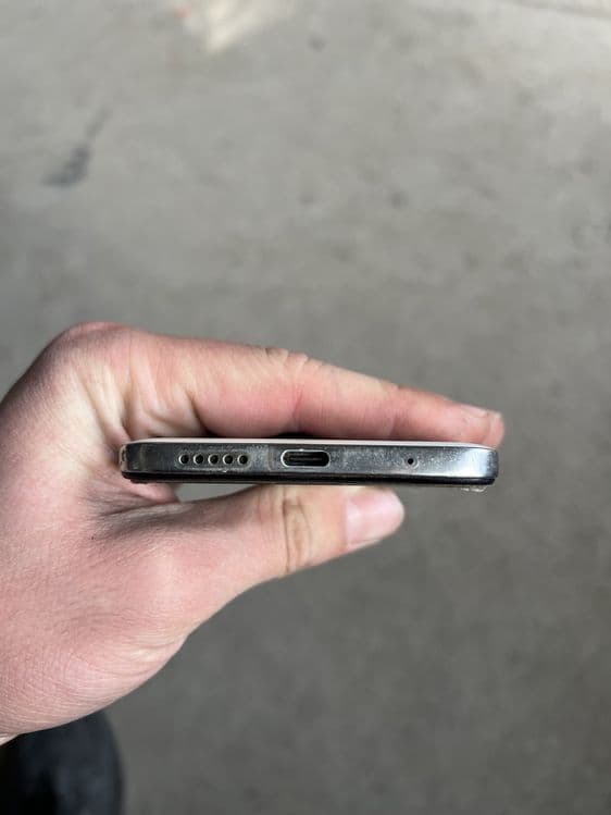 Редми нот 11 с 6+(2) 128 гигабайт — 4