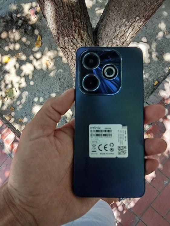 Infinikis Not 40 sotaman 8/256gb idyal yangde srochna — 2