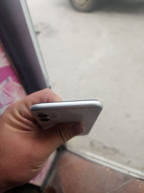 Iphone 11 ideal holatda — 5