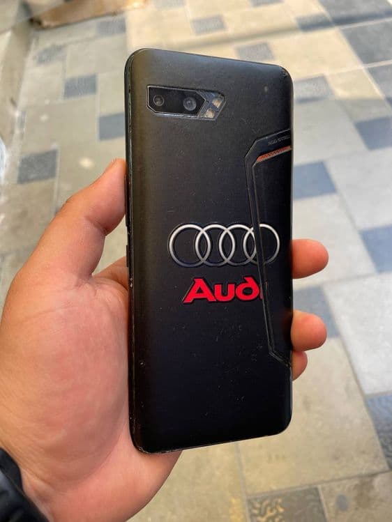 Asus 128 gb  karobka yoq — 2