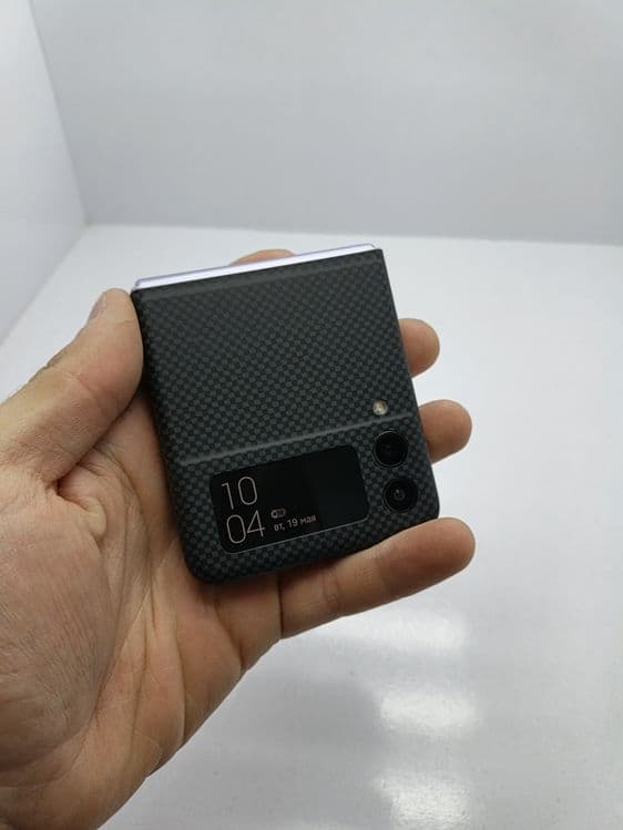 Samsung Z flip 3 5G — 6