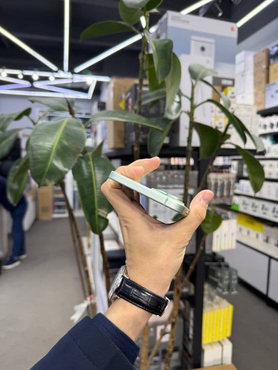 Iphone 15 plus 128 — 3